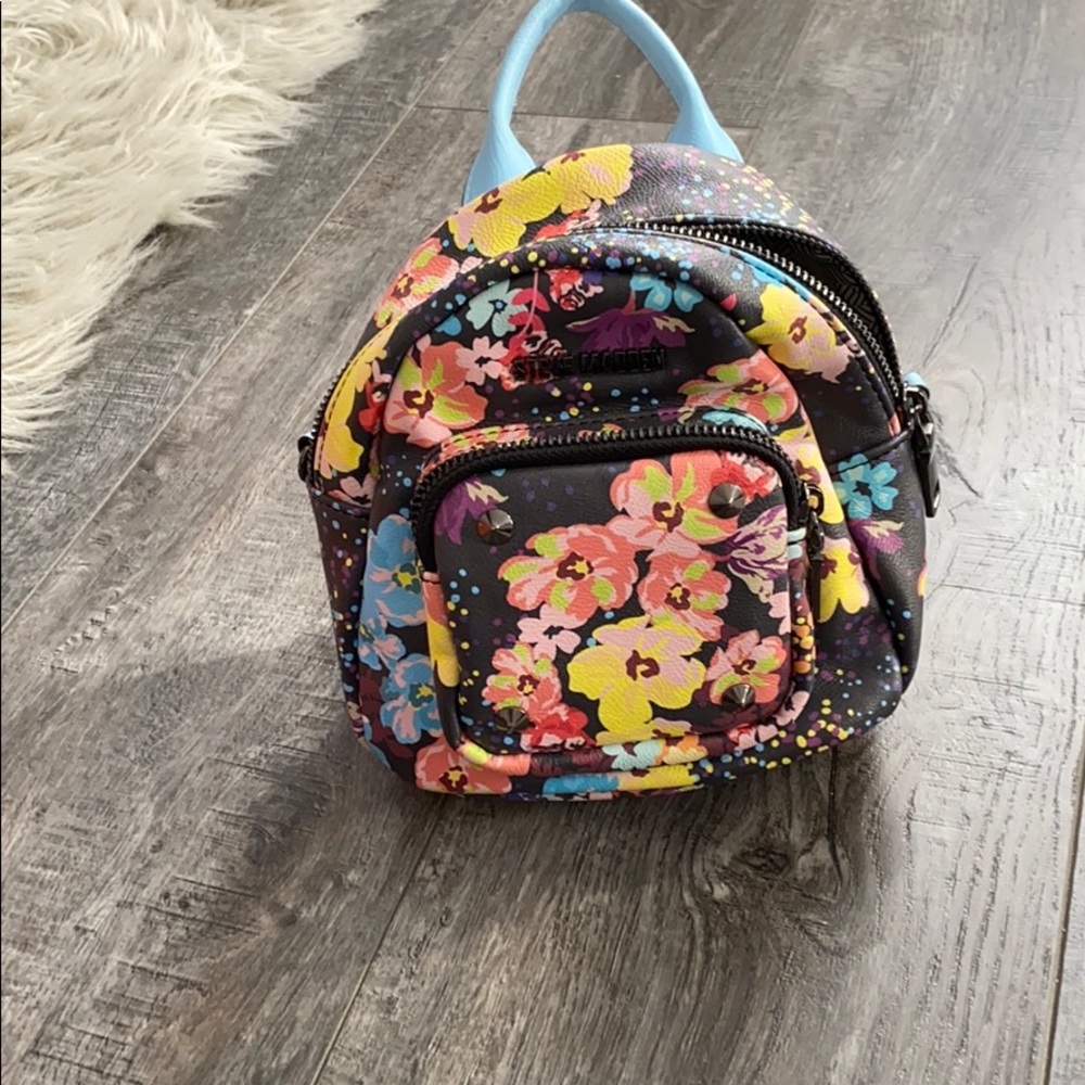Small back pack